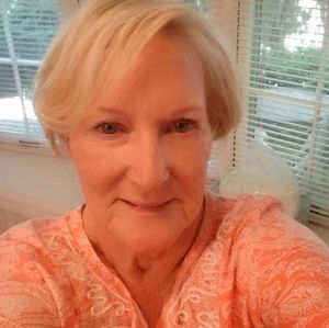 Meet your Posher, Eva irene